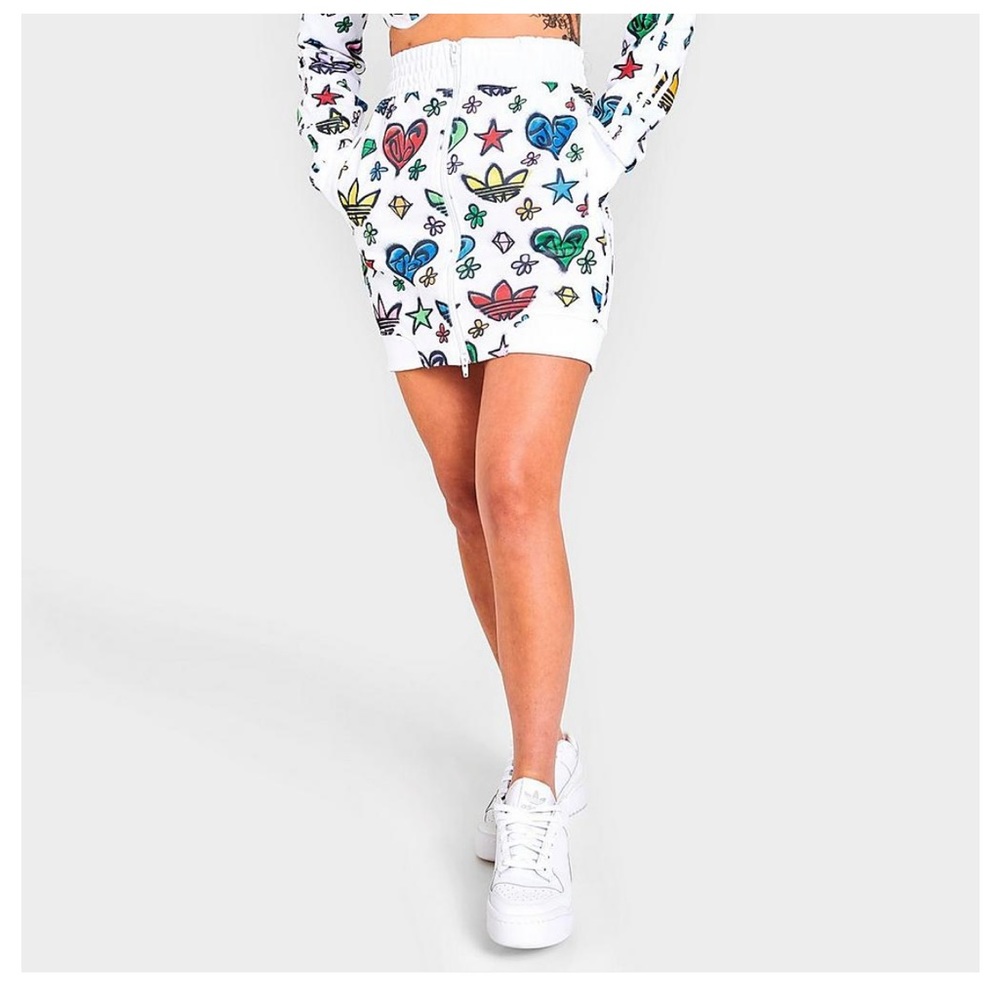 Adidas Jeremy Scott women’s skirt size XS Nwt